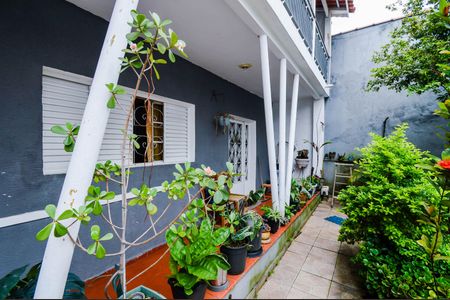 Casa para alugar com 215m², 4 quartos e 6 vagasEntrada Social 