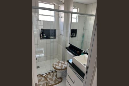 Apartamento à venda com 2 quartos, 45m² em Parque Maracana, Contagem