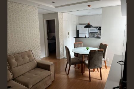 Apartamento à venda com 2 quartos, 45m² em Parque Maracana, Contagem