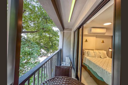 Studio para alugar com 33m², 1 quarto e sem vaga Studio para alugar com 33m², 1 quarto e sem vagaQuarto varanda