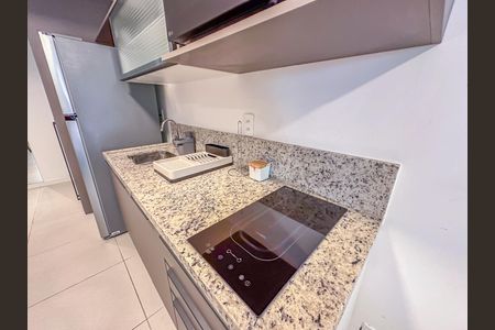 Studio para alugar com 33m², 1 quarto e sem vaga Studio para alugar com 33m², 1 quarto e sem vagaCozinha