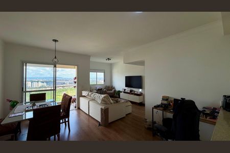 Apartamento para alugar com 2 quartos, 74m² em Conjunto Promorar Raposo Tavares, São Paulo