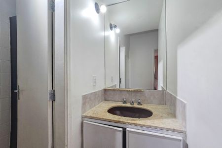 Apartamento para alugar com 65m², 2 quartos e 1 vagabanheiro