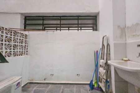 Apartamento para alugar com 65m², 2 quartos e 1 vagaÁrea de serviço 