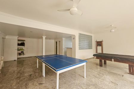 Apartamento para alugar com 65m², 2 quartos e 1 vagaÁrea de Lazer 