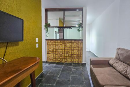 Sala de apartamento para alugar com 2 quartos, 65m² em Vila Julia, Guarujá