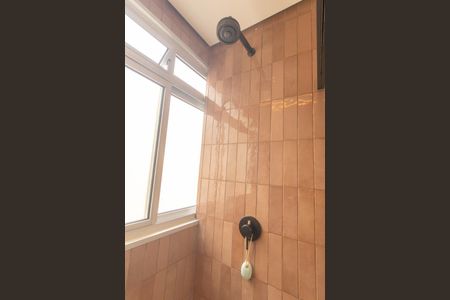 Banheiro Social de apartamento à venda com 1 quarto, 77m² em Água Verde, Curitiba