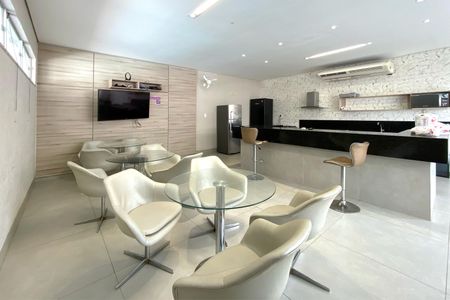 Apartamento à venda com 64m², 2 quartos e 1 vagaÁrea comum