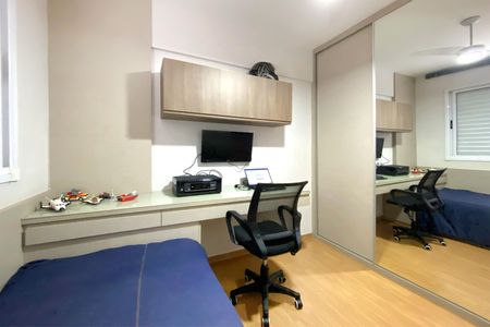 Apartamento à venda com 64m², 2 quartos e 1 vagaQuarto 2