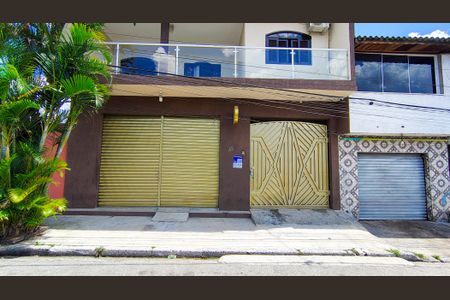 Casa para alugar com 150m², 3 quartos e 2 vagasFachada