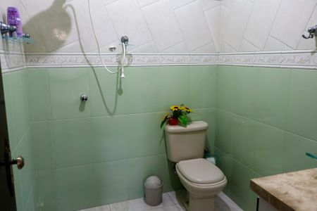 Casa para alugar com 150m², 3 quartos e 2 vagasBanheiro