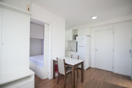 Sala de apartamento para alugar com 2 quartos, 36m² em Morumbi, São Paulo