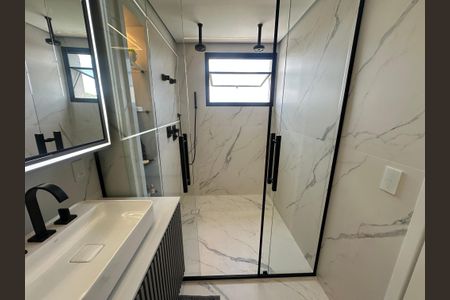 Apartamento à venda com 88m², 2 quartos e 2 vagasBanheiro da Suíte 2