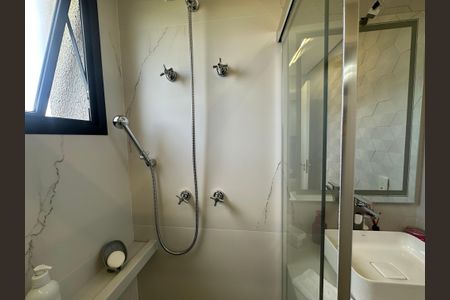 Apartamento à venda com 88m², 2 quartos e 2 vagasBanheiro da Suíte 1