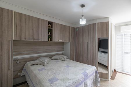 Casa à venda com 165m², 3 quartos e 3 vagasSuíte 2