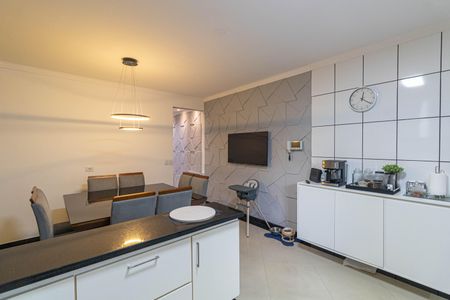 Casa à venda com 165m², 3 quartos e 3 vagasCozinha