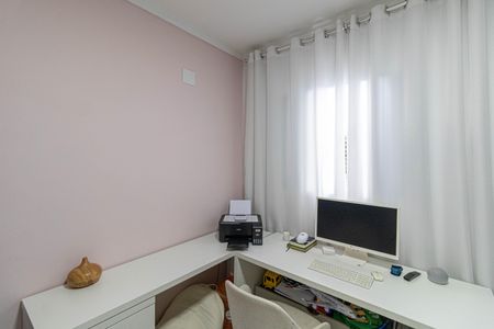 Casa à venda com 165m², 3 quartos e 3 vagasEscritório 