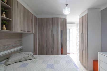 Casa à venda com 165m², 3 quartos e 3 vagasSuíte 2