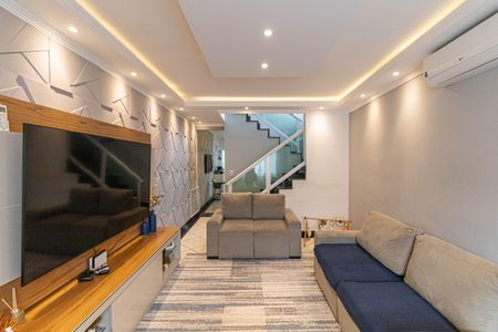 Casa à venda com 165m², 3 quartos e 3 vagasSala