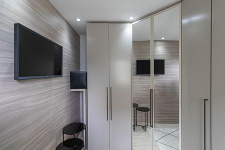 Casa à venda com 165m², 3 quartos e 3 vagasCloset Suíte 1