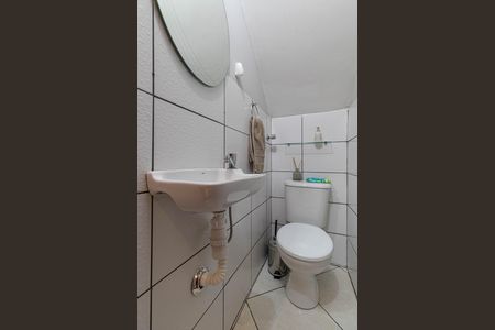 Casa à venda com 165m², 3 quartos e 3 vagasLavabo