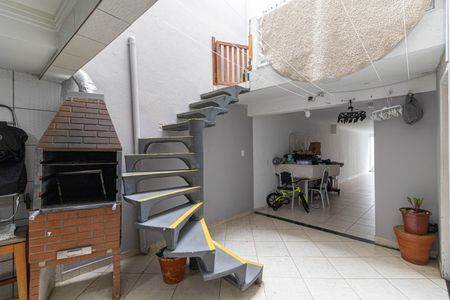 Casa à venda com 165m², 3 quartos e 3 vagasQuintal 