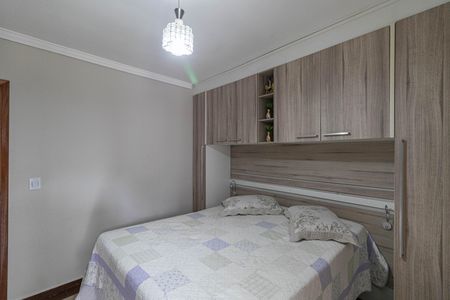 Casa à venda com 165m², 3 quartos e 3 vagasSuíte 2