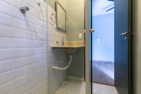 Casa para alugar com 82m², 2 quartos e 1 vaga Casa para alugar com 82m², 2 quartos e 1 vagaBanheiro 2