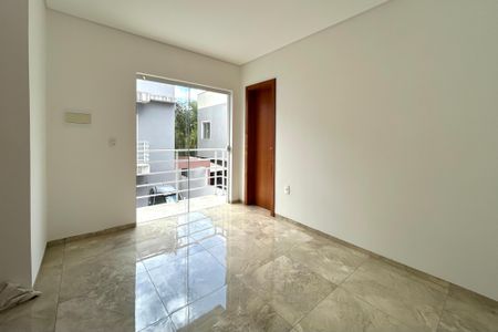 Casa para alugar com 120m², 2 quartos e 1 vaga Casa para alugar com 120m², 2 quartos e 1 vagaSuíte 2
