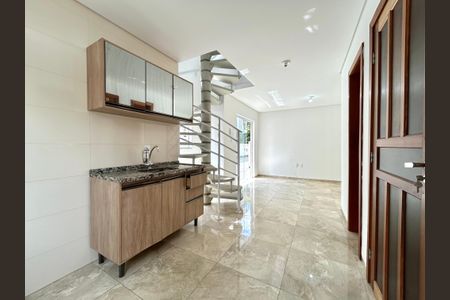 Casa para alugar com 120m², 2 quartos e 1 vaga Casa para alugar com 120m², 2 quartos e 1 vagaCozinha