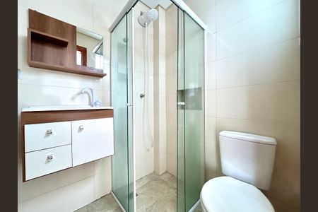 Casa para alugar com 120m², 2 quartos e 1 vaga Casa para alugar com 120m², 2 quartos e 1 vagaBanheiro Suíte 1