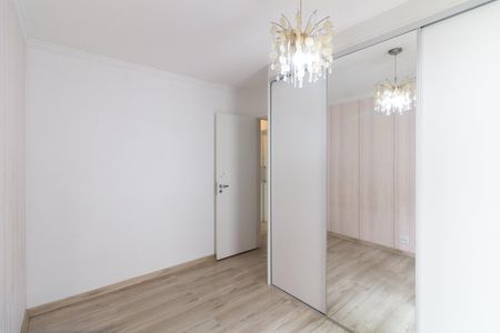 Apartamento para alugar com 135m², 3 quartos e 3 vagas Apartamento para alugar com 135m², 3 quartos e 3 vagasQuarto 2 - Suíte