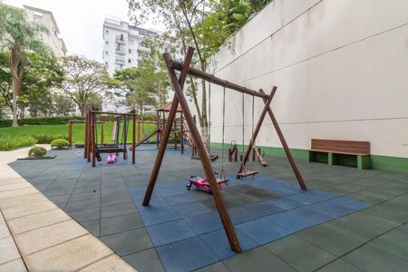 Apartamento para alugar com 135m², 3 quartos e 3 vagas Apartamento para alugar com 135m², 3 quartos e 3 vagasÁrea comum - Playground