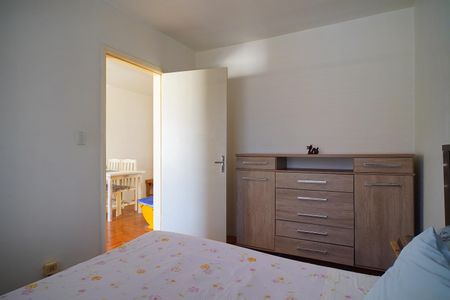 Quarto  de apartamento para alugar com 1 quarto, 45m² em Passo D’areia, Porto Alegre