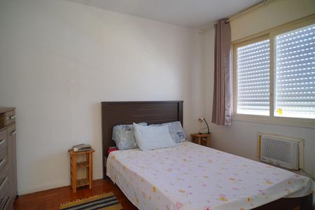 Quarto  de apartamento para alugar com 1 quarto, 45m² em Passo D’areia, Porto Alegre