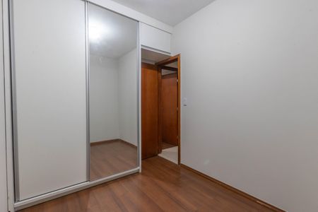 Apartamento à venda com 110m², 4 quartos e 2 vagasQuarto 3