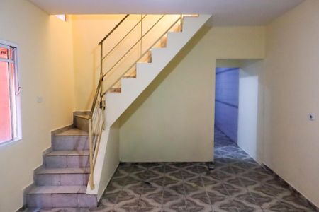 sala de casa para alugar com 2 quartos, 70m² em Pestana, Osasco