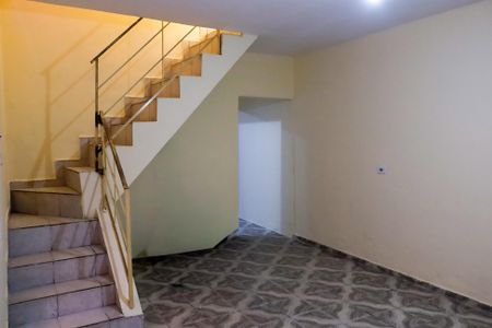 sala de casa para alugar com 2 quartos, 70m² em Pestana, Osasco