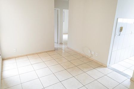 Sala de apartamento à venda com 3 quartos, 61m² em São João Batista, Belo Horizonte