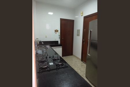 Apartamento à venda com 81m², 3 quartos e 1 vaga Apartamento à venda com 81m², 3 quartos e 1 vagaCozinha