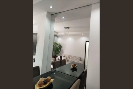Sala de apartamento à venda com 3 quartos, 81m² em Padre Eustáquio, Belo Horizonte