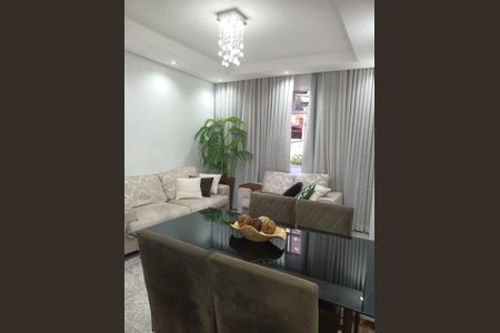 Sala de apartamento à venda com 3 quartos, 81m² em Padre Eustáquio, Belo Horizonte