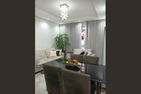 Sala de apartamento à venda com 3 quartos, 81m² em Padre Eustáquio, Belo Horizonte