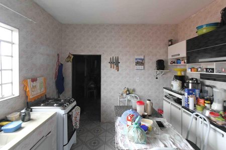 Casa à venda com 3 quartos, 126m² em Vila Tolstoi, São Paulo