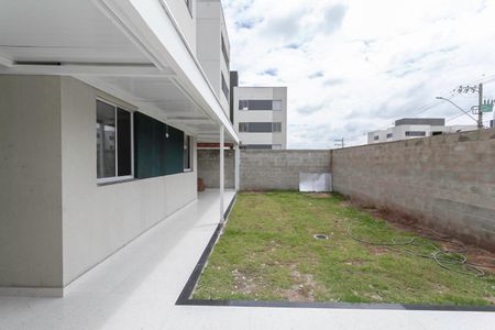 Apartamento para alugar com 174m², 2 quartos e 1 vagaÁrea privativa