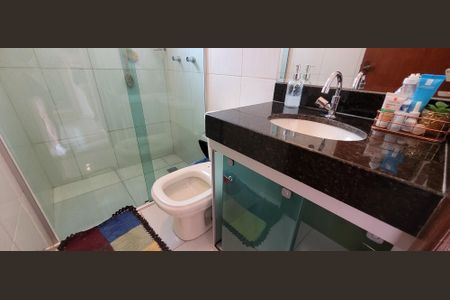 Casa para alugar com 279m², 3 quartos e 2 vagasBanheiro suite