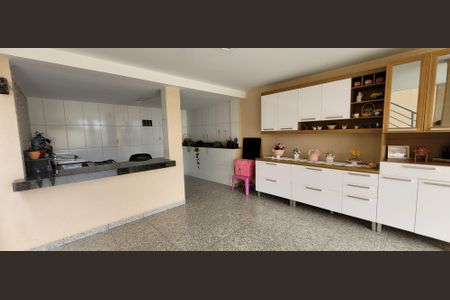 Casa para alugar com 279m², 3 quartos e 2 vagasárea de lazer 