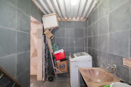 Casa à venda com 121m², 2 quartos e 2 vagas Casa à venda com 121m², 2 quartos e 2 vagasÁrea de Serviço