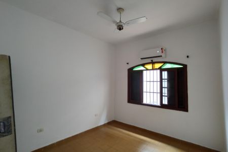 Casa para alugar com 2 quartos, 70m² em Jardim Imperador, Praia Grande