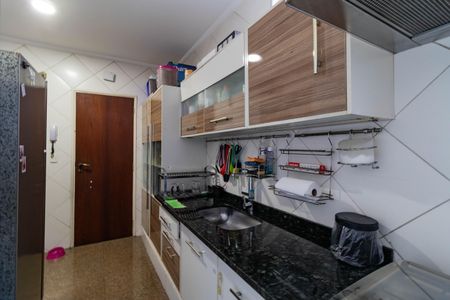 Apartamento à venda com 81m², 3 quartos e 1 vagaCozinha